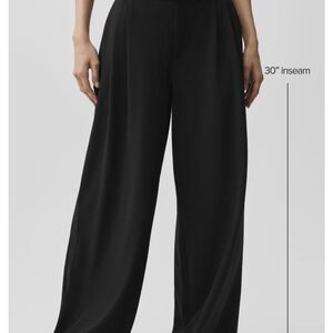 ALO Wide Leg Black Pursuit Pants for Women - size small
